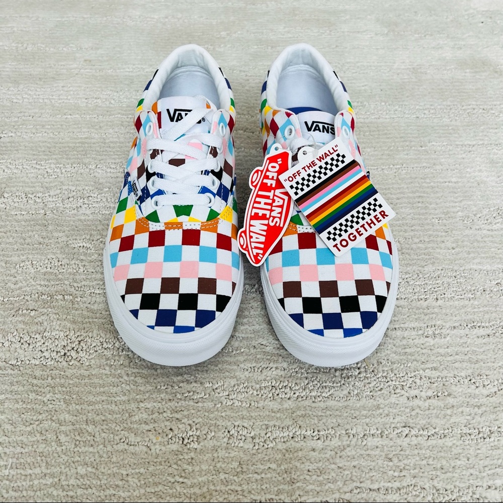 New Vans Pride Edition Women’s Size 10 Shoes
